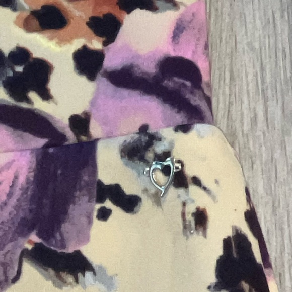 Like New Thalia Sodi Size L Beige and Pur print midi skirt no signs of wear - Picture 5 of 9